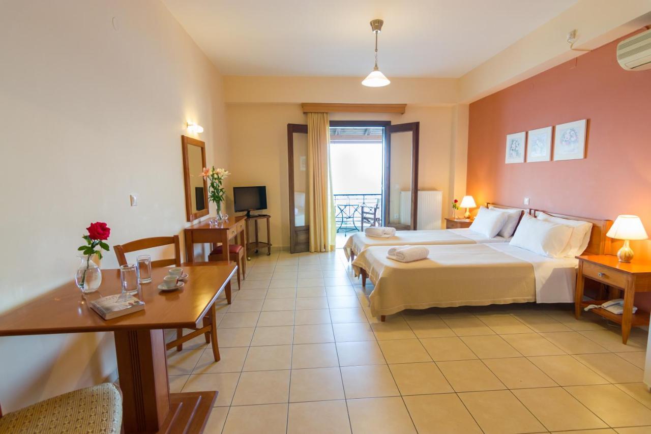 Polichni Hotel Leonidio Exterior photo
